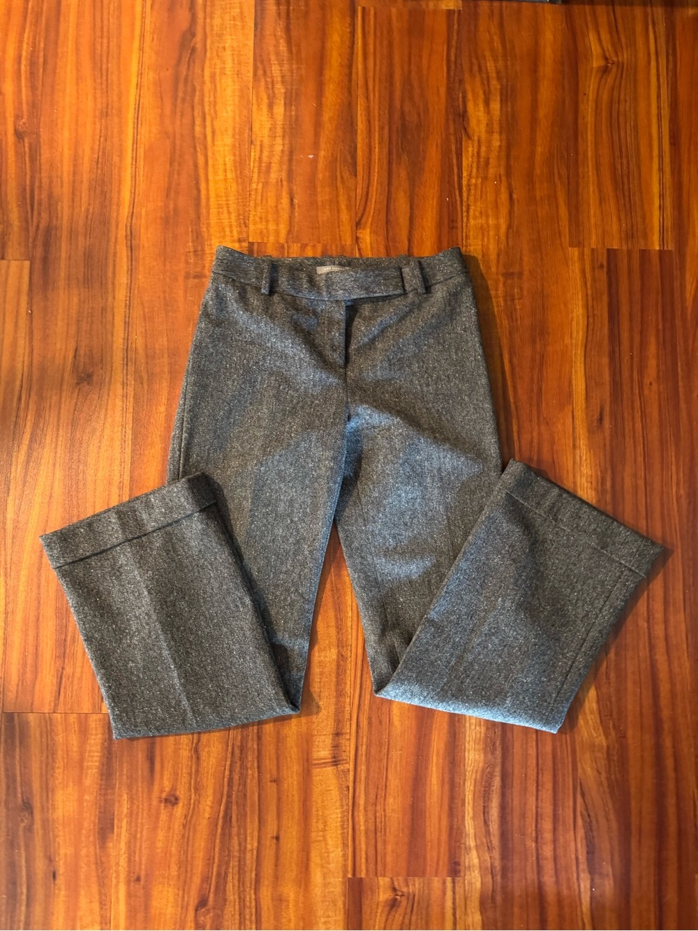 Ann Taylor gray pantsuit - Picture 4 of 5